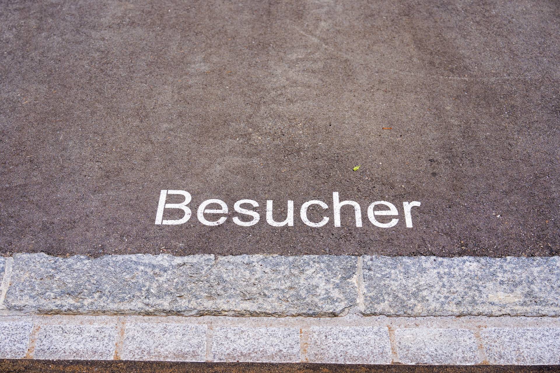 Wie Besucherströme auf gewerblichen Flächen gelenkt werden können